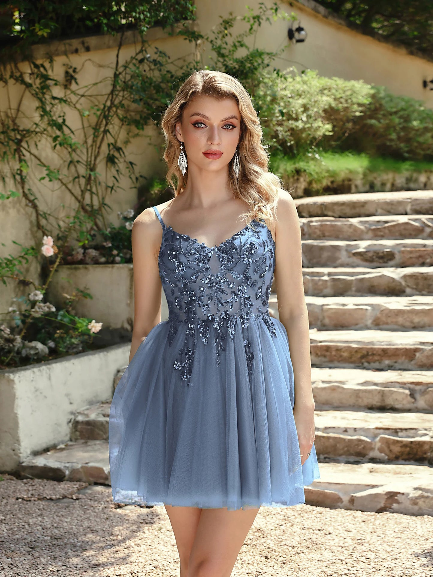 MisShow Sexy Suspender Dress Spaghetti Straps Illusion Applique V-Neck Backless Evening Dress Tulle A-Line Maxi Train Split Gown