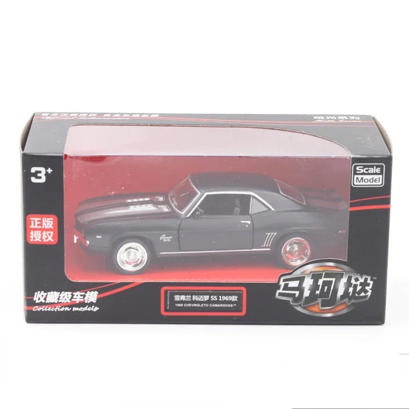 1:36 Chevrolet USA 1969 Camaro SS Vintage Matte Black Diecast Metal Car Model Toy For Collection Gift Kids A318