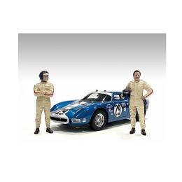 'Racing Legends' 60's Set of 2 Diecast Figures for 1/43 Scale Models by American Diorama