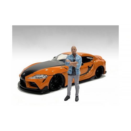 'Car Meet 3' Figure 6 for 1/18 Scale Models by American Diorama