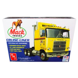 Skill 3 Model Kit Mack Cruise-Liner Truck 1/25 Scale Model by AMT