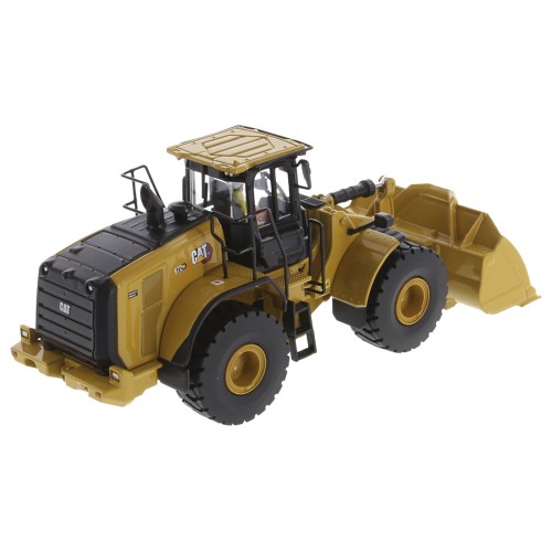 CAT Caterpillar 972 XE Wheel Loader Yellow with Operator 'High Line Series' 1/50 Diecast Model by Diecast Masters