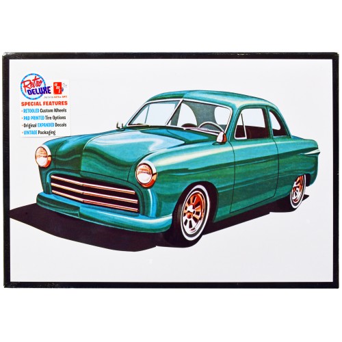 Skill 2 Model Kit 1949 Ford Coupe 'The 49'er' 3-in-1 Kit 1/25 Scale Model by AMT