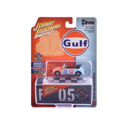 1975 Volkswagen Super Beetle Convertible #05 'Gulf Oil' Light Blue and Orange 'MGMinis Exclusive' Series Limited Edition to 2496 pieces Worldwide 1/64 Diecast Model Car by Johnny Lightning