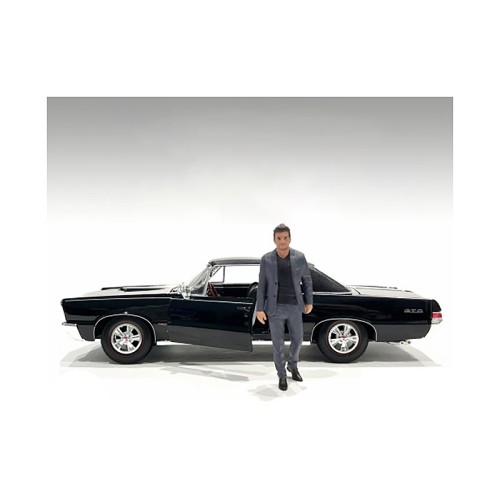 'Gentlemen's Club' Figure 4 for 1/24 Scale Models by American Diorama