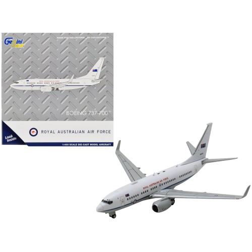 Boeing 737-700 Aircraft 'Royal Australian Air Force' (A36-002) White with Blue Stripes 'Gemini Macs' Series 1/400 Diecast Model Airplane by GeminiJets