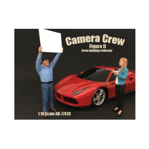 Camera Crew Figure II 'Crew Holding Reflector' For 1:18 Scale Models by American Diorama