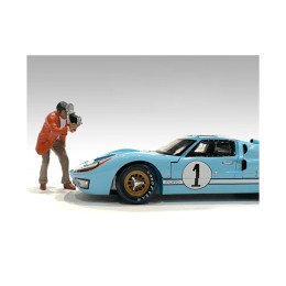'Race Day 1' Figurine III for 1/18 Scale Models by American Diorama