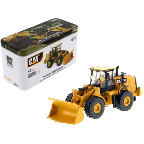 CAT Caterpillar 972M Wheel Loader with Operator 'High Line' Series 1/87 (HO) Scale Diecast Model by Diecast Masters