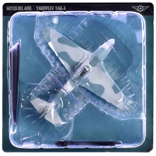 Yakovlev Yak-3 Fighter Aircraft '14th GvIAP VVS of the Baltic Fleet Semen Rogovoy' Soviet Air Force (1944) 'Planes of World War II' Series 1/72 Diecast Model Airplane by Luppa