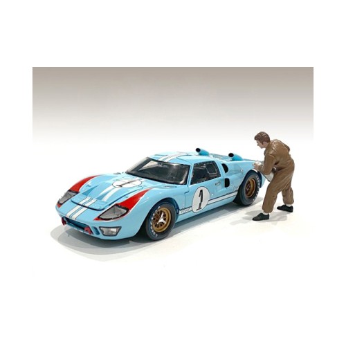 'Race Day 1' Figurine VI for 1/18 Scale Models by American Diorama