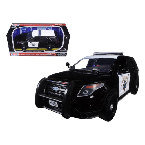 2015 Ford Interceptor Police Utility 'California Highway Patrol' (CHP) Black and White 1/24 Diecast Model Car by Motormax
