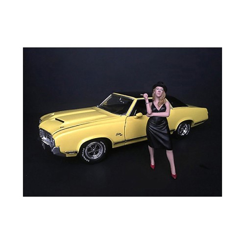 'Hanging Out II' Patricia Figurine for 1/18 Scale Models by American Diorama