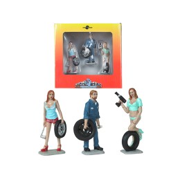 Michelle, Meg and Gary Tire Brigade 3 piece Figurine Set 1/24 by Motorhead Miniatures