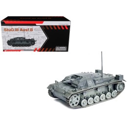 Germany StuG. III Ausf.B Tank 'StuG.Abt. 226 Eastern Front' (1941) German Army 'NEO Dragon Armor' Series 1/72 Plastic Model by Dragon Models
