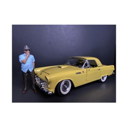 'Weekend Car Show' Figurine I for 1/18 Scale Models by American Diorama
