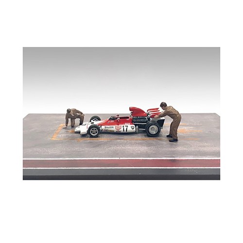 'Race Day' Two Diecast Figures Set 5 for 1/43 Scale Models by American Diorama
