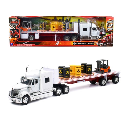International Lonestar Flatbed Truck White with 6 Toxic Barrels 3 Pallets and Forklift 'Long Haul Trucker' Series 1/32 Diecast Model by New Ray