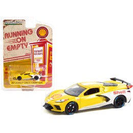 2021 Chevrolet Corvette C8 Stingray Coupe 'Shell Oil' Yellow and White 'Running on Empty' Series 13 1/64 Diecast Model Car by Greenlight