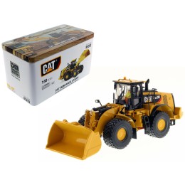 CAT Caterpillar 982M Wheel Loader with Operator 'High Line Series' 1/50 Diecast Model by Diecast Masters