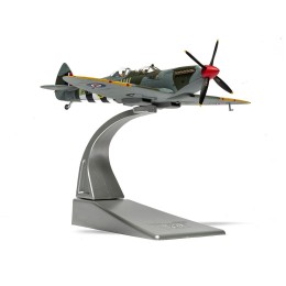Supermarine Spitfire T.9 Aircraft 'PV202 Aerial Collective at Duxford Airfield' British Royal Air Force 'The Aviation Archive' Series 1/72 Diecast Model by Corgi