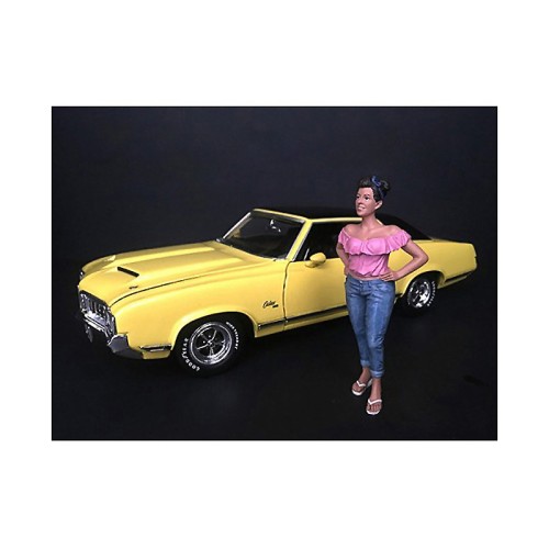 'Hanging Out II' Gloria Figurine for 1/18 Scale Models by American Diorama