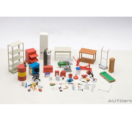 Garage Kit Set for 1/18 Scale Models by Autoart