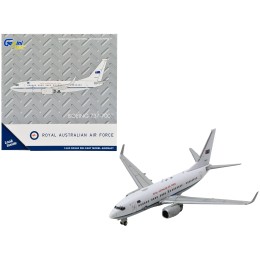 Boeing 737-700 Aircraft 'Royal Australian Air Force' (A36-001) White with Blue Stripes 'Gemini Macs' Series 1/400 Diecast Model Airplane by GeminiJets