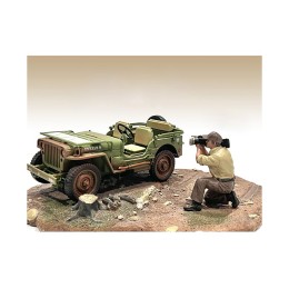 '4X4 Mechanic' Figure 7 for 1/18 Scale Models by American Diorama