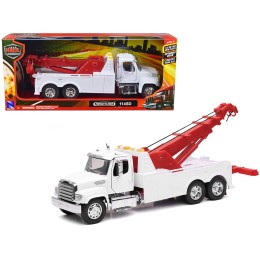 Freightliner 114SD Tow Truck White and Red 'Long Haul Trucker' Series 1/32 Diecast Model by New Ray