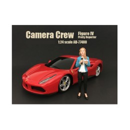Camera Crew Figure IV 'Pretty Reporter' For 1:24 Scale Models by American Diorama