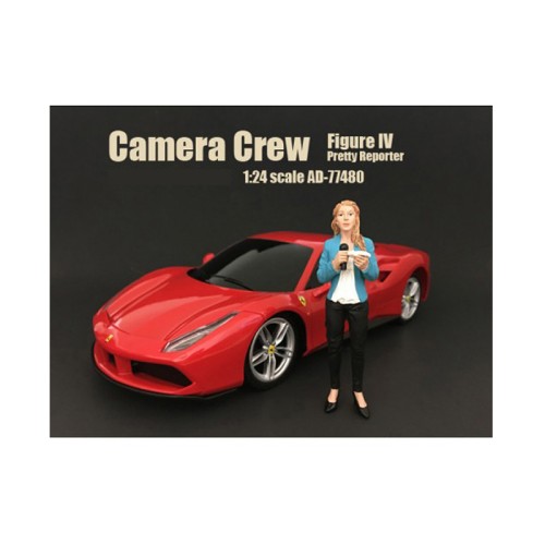 Camera Crew Figure IV 'Pretty Reporter' For 1:24 Scale Models by American Diorama